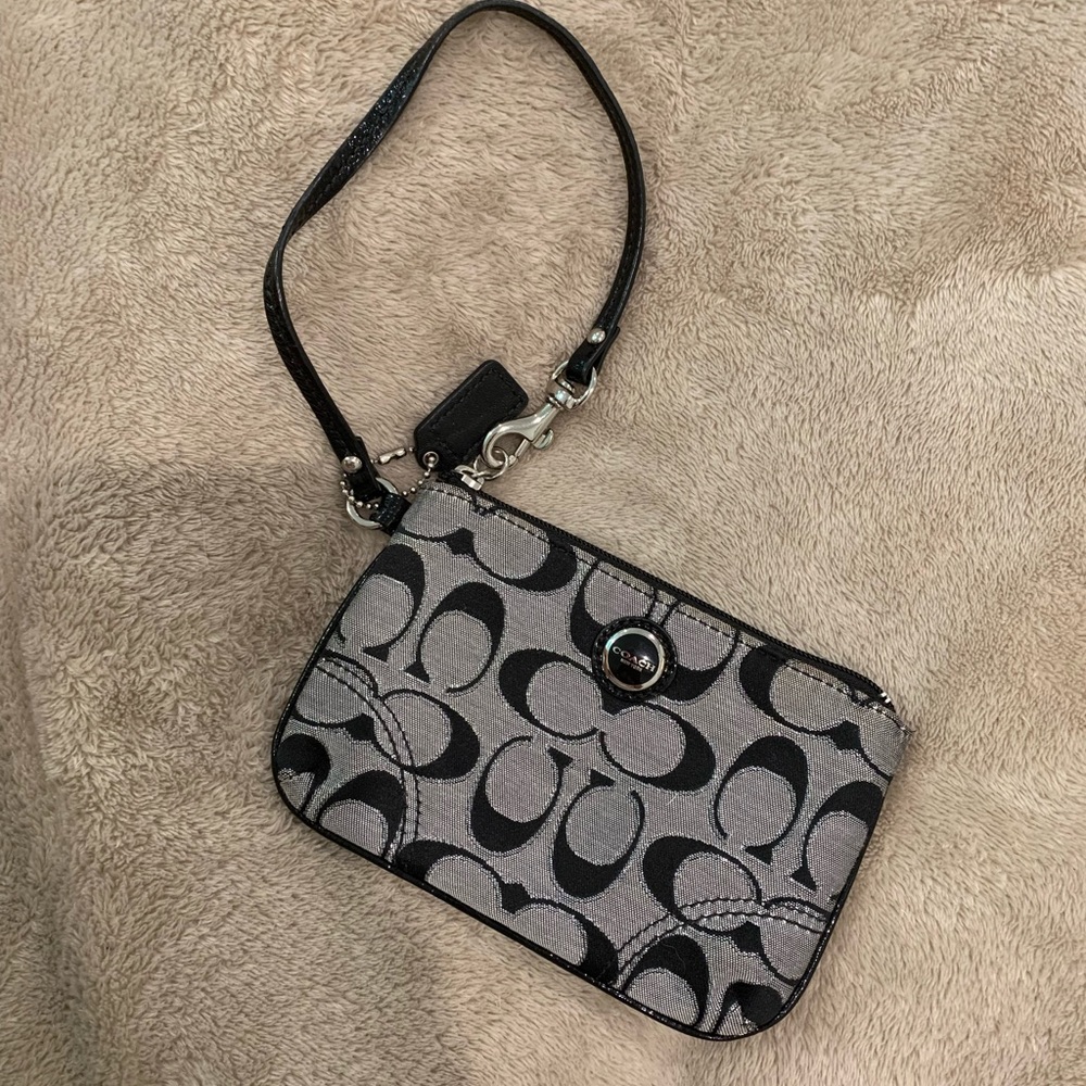 Coach Wristlet Coin purse wallet - FREE shipping
